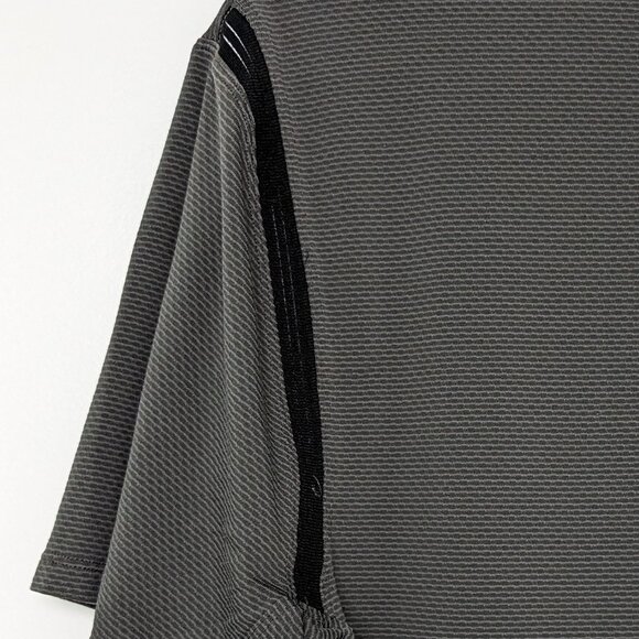 Lululemon - Men's Short Sleeve - Picture 6 of 7